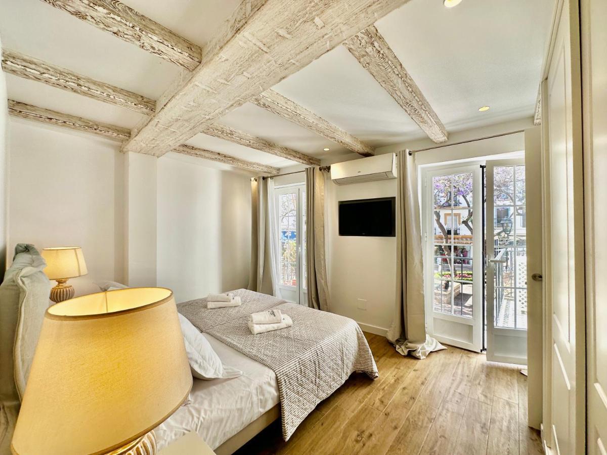 Old Town Modern Flat, 4 Minutes From Beach - Eaw Homes Marbella Kültér fotó
